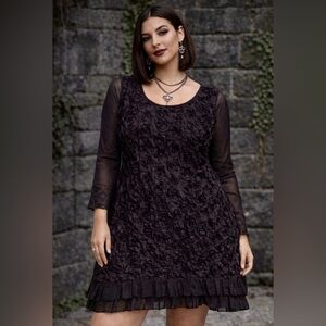 Women mediumTextured black dress boutique rose design event whimsigoth edgy NEW